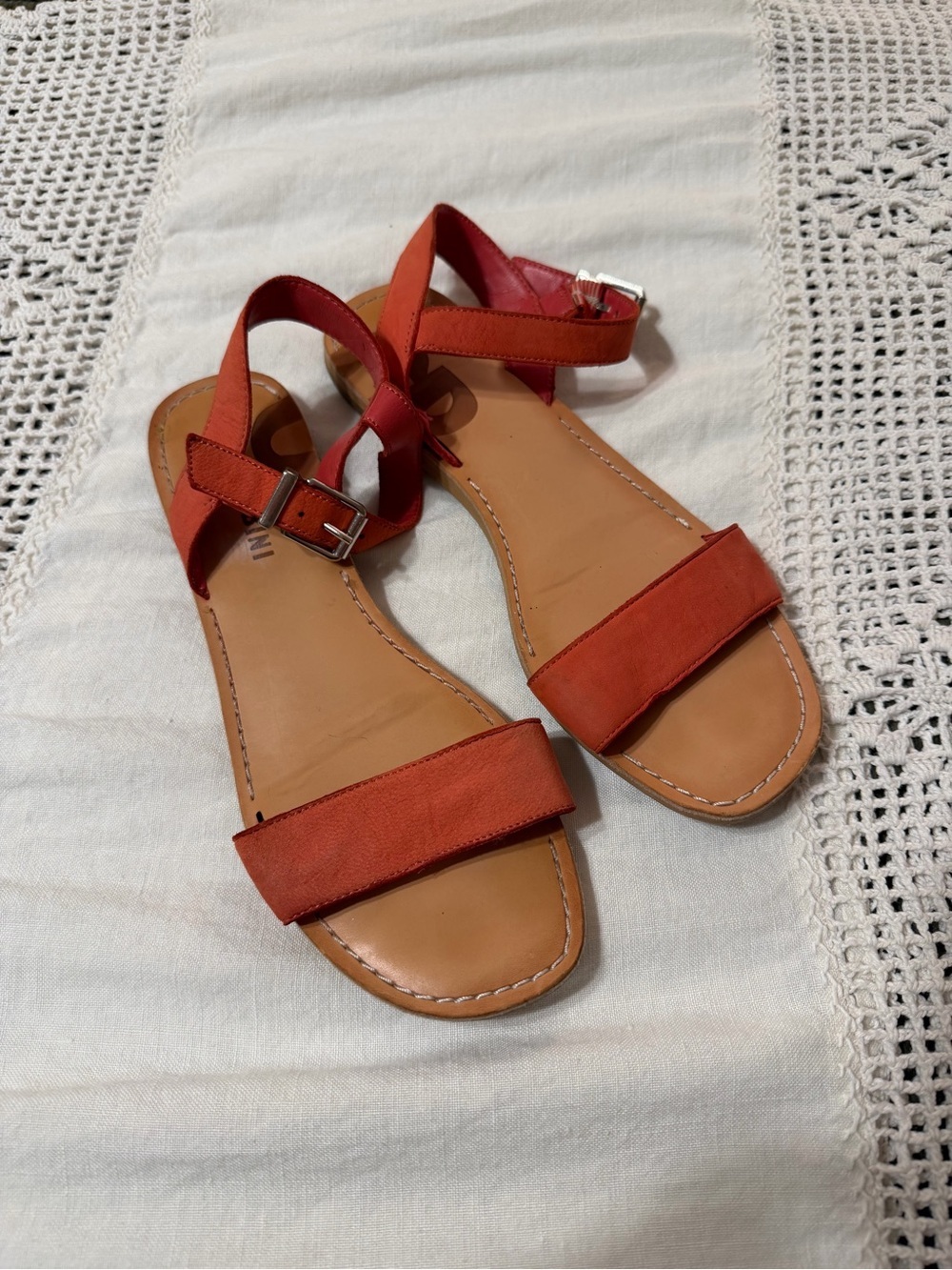 Reposh 🌟Gianni Bini Orange Strappy Flat Sandals
